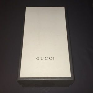 Gucci box